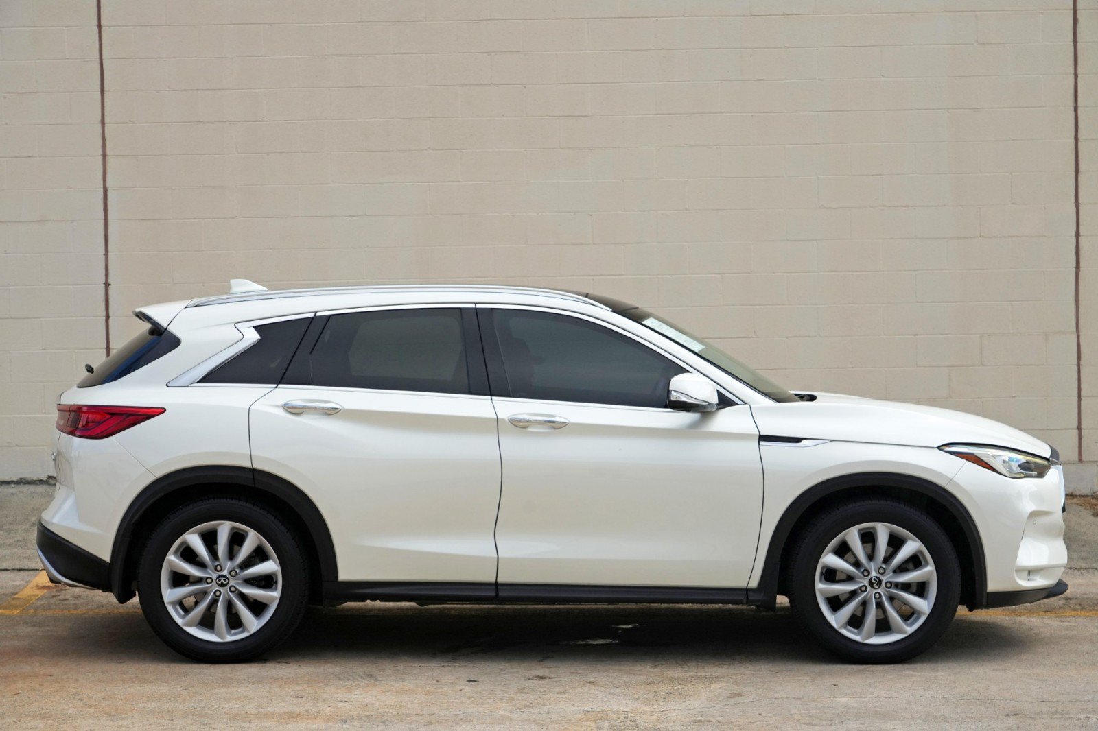 Used 2019 INFINITI QX50 Essential w/ Premium Heat Package FWD image 56