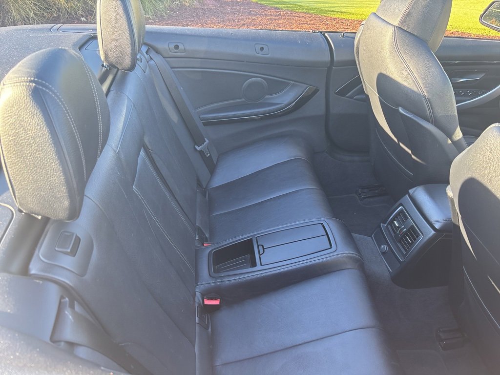 Used 2018 BMW 430i Convertible image 29
