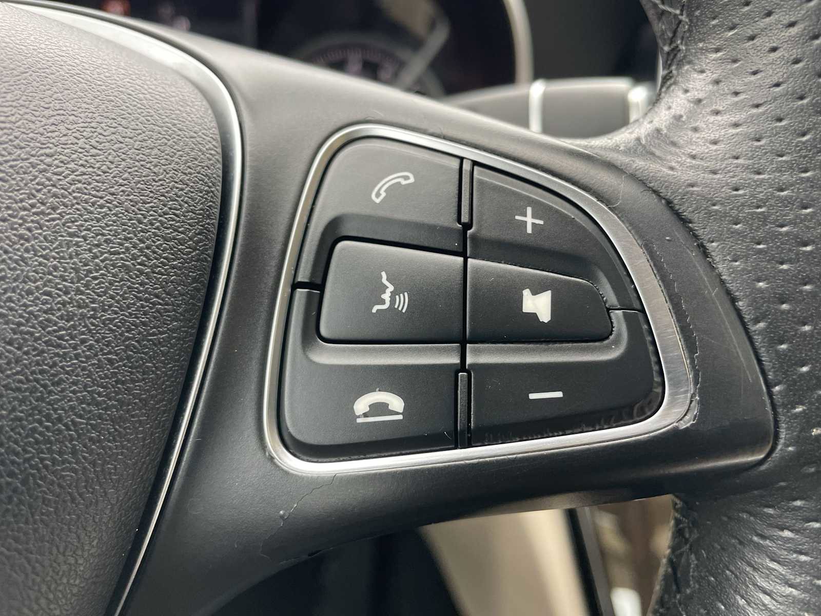 Used 2018 Mercedes-Benz C 300 Sedan image 16