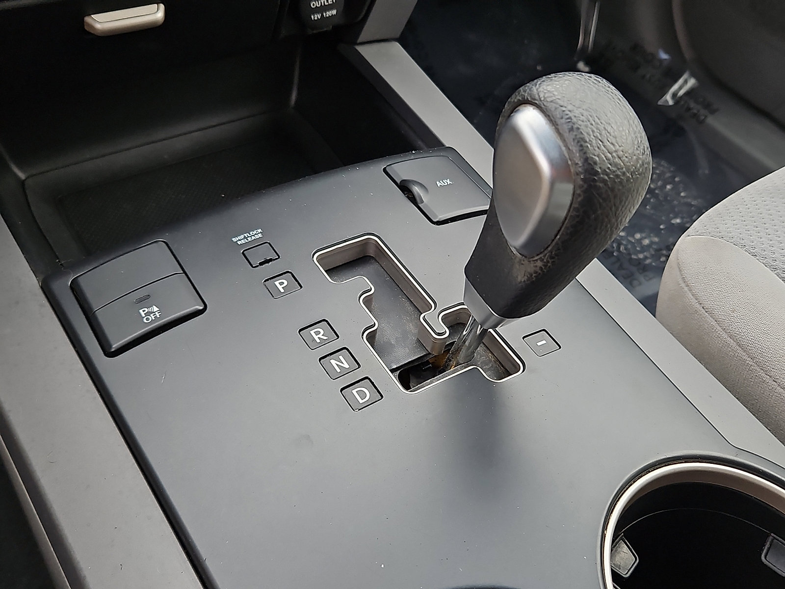 Used 2009 Kia Borrego EX image 14