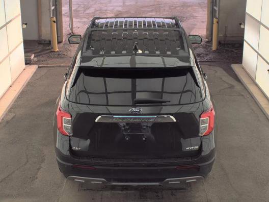 Used 2023 Ford Explorer XLT w/ Equipment Group 202A image 4