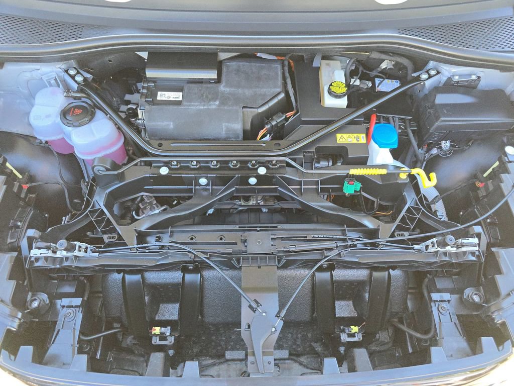 Certified 2024 Audi Q4 e-tron Premium Plus image 31