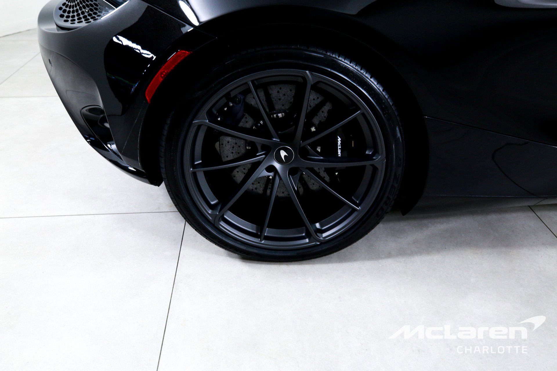 New 2026 McLaren 750S Spider RWD image 26