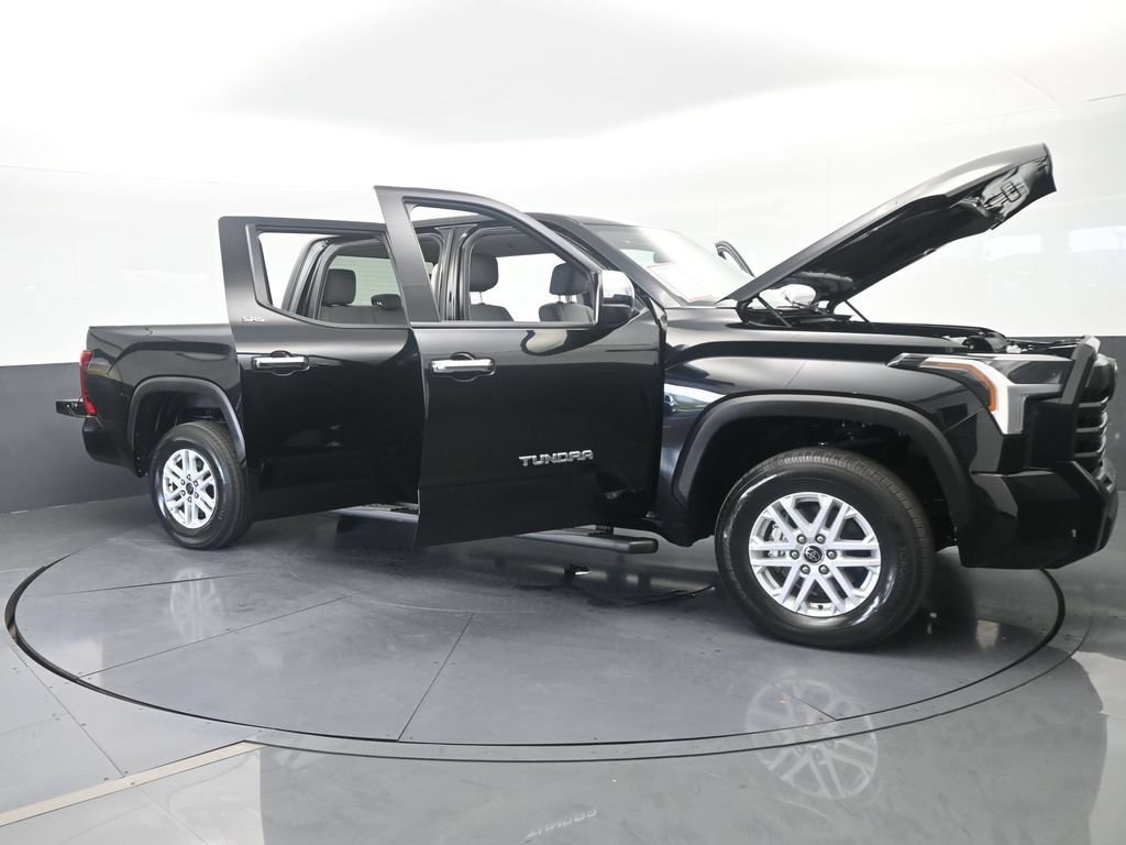 Used 2024 Toyota Tundra SR5 AWD/4WD image 71