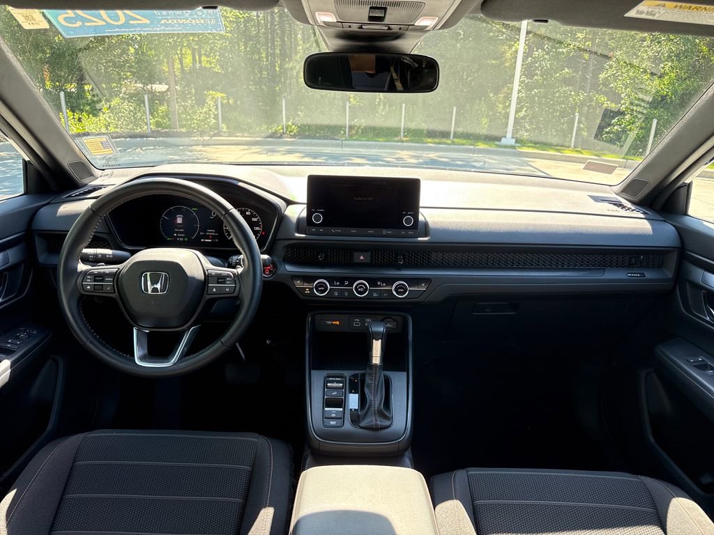 Certified 2025 Honda CR-V Sport image 17
