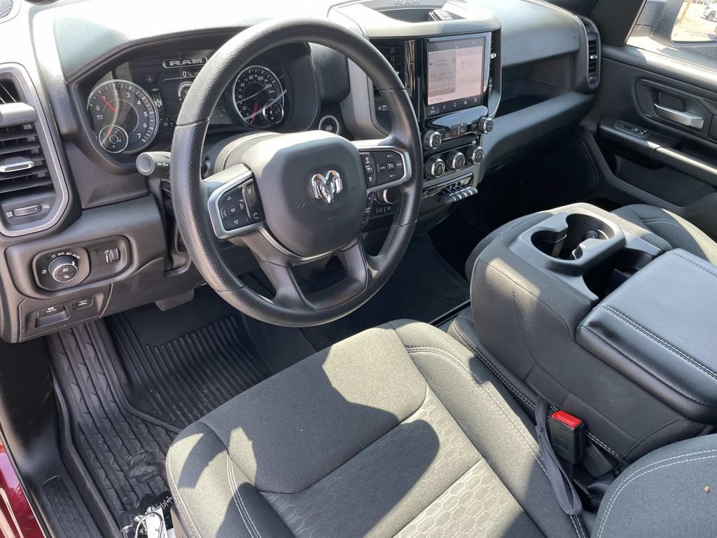 Used 2025 RAM 1500 Warlock AWD/4WD image 39