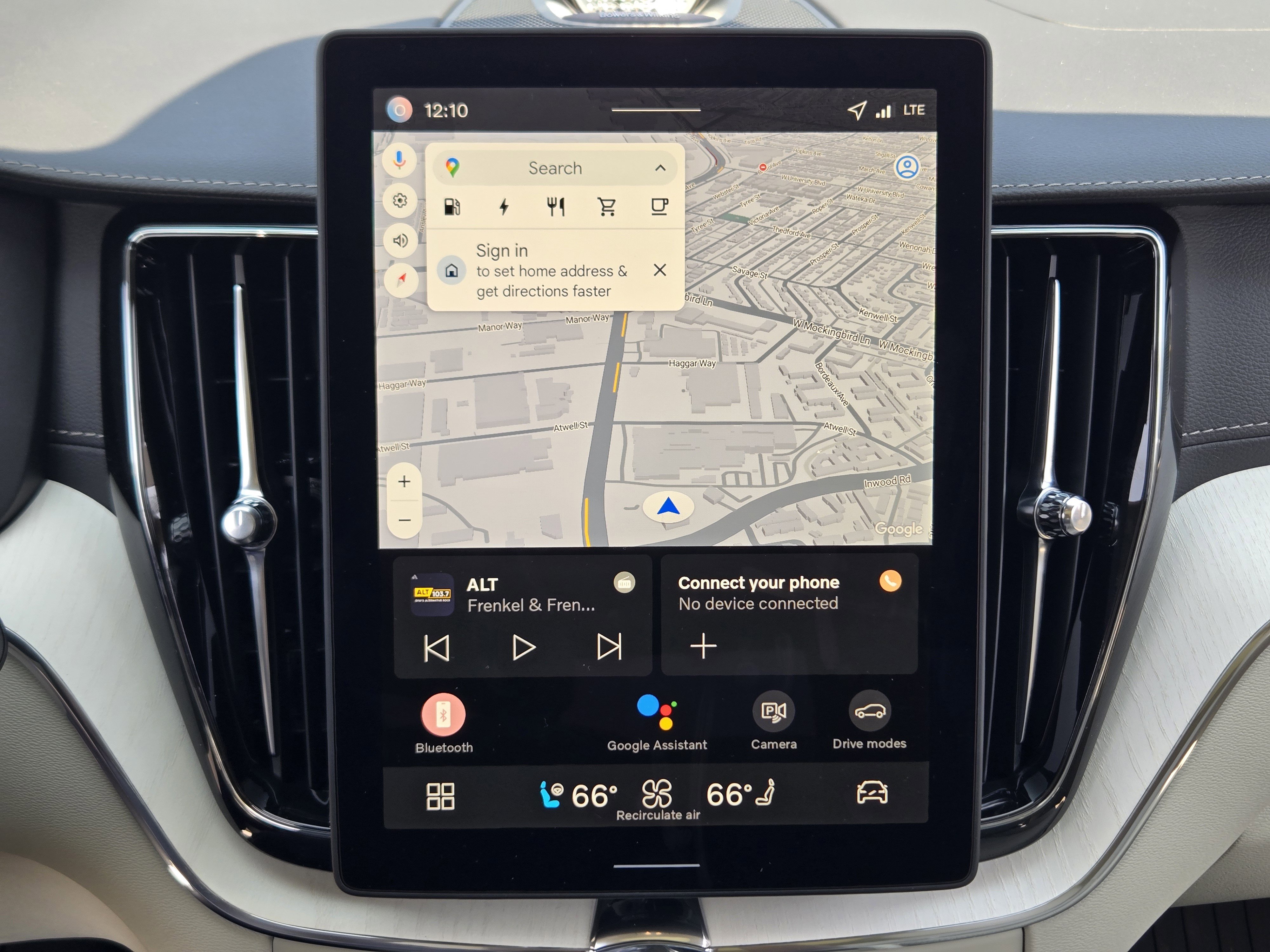 New 2026 Volvo XC60 T8 Ultra image 20