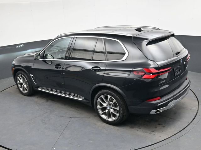 Used 2024 BMW X5 xDrive40i w/ Premium Package image 26
