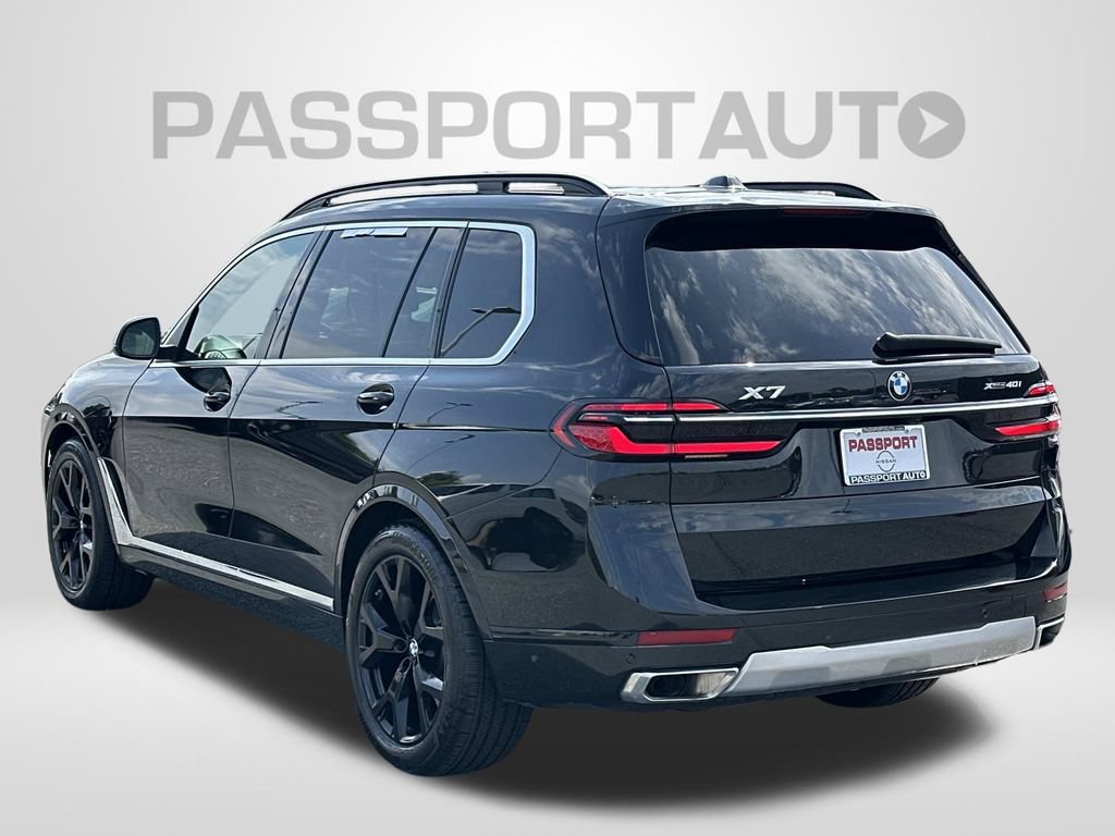 Used 2023 BMW X7 xDrive40i w/ Climate Comfort Package AWD/4WD image 2