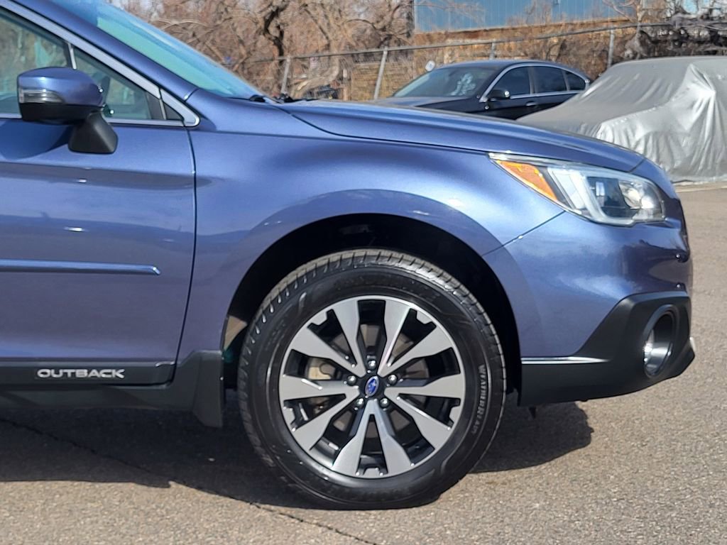 Used 2016 Subaru Outback 3.6R Limited image 9