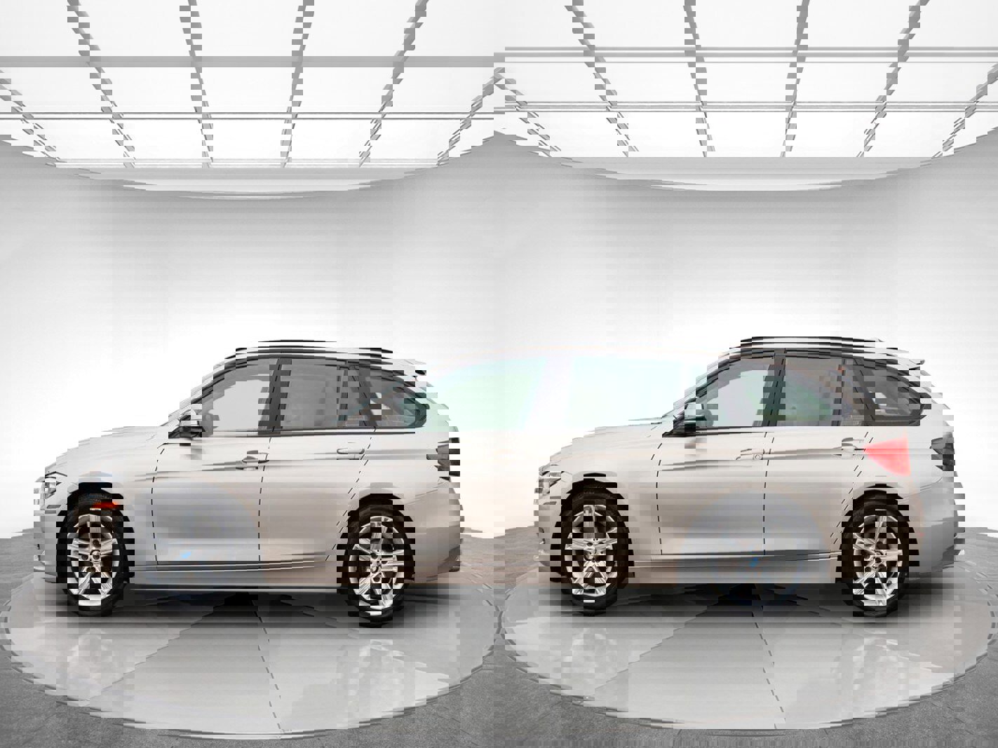 Used 2014 BMW 328d xDrive Wagon image 5