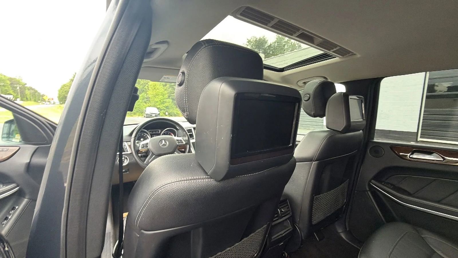 Used 2013 Mercedes-Benz GL 450 4MATIC image 36