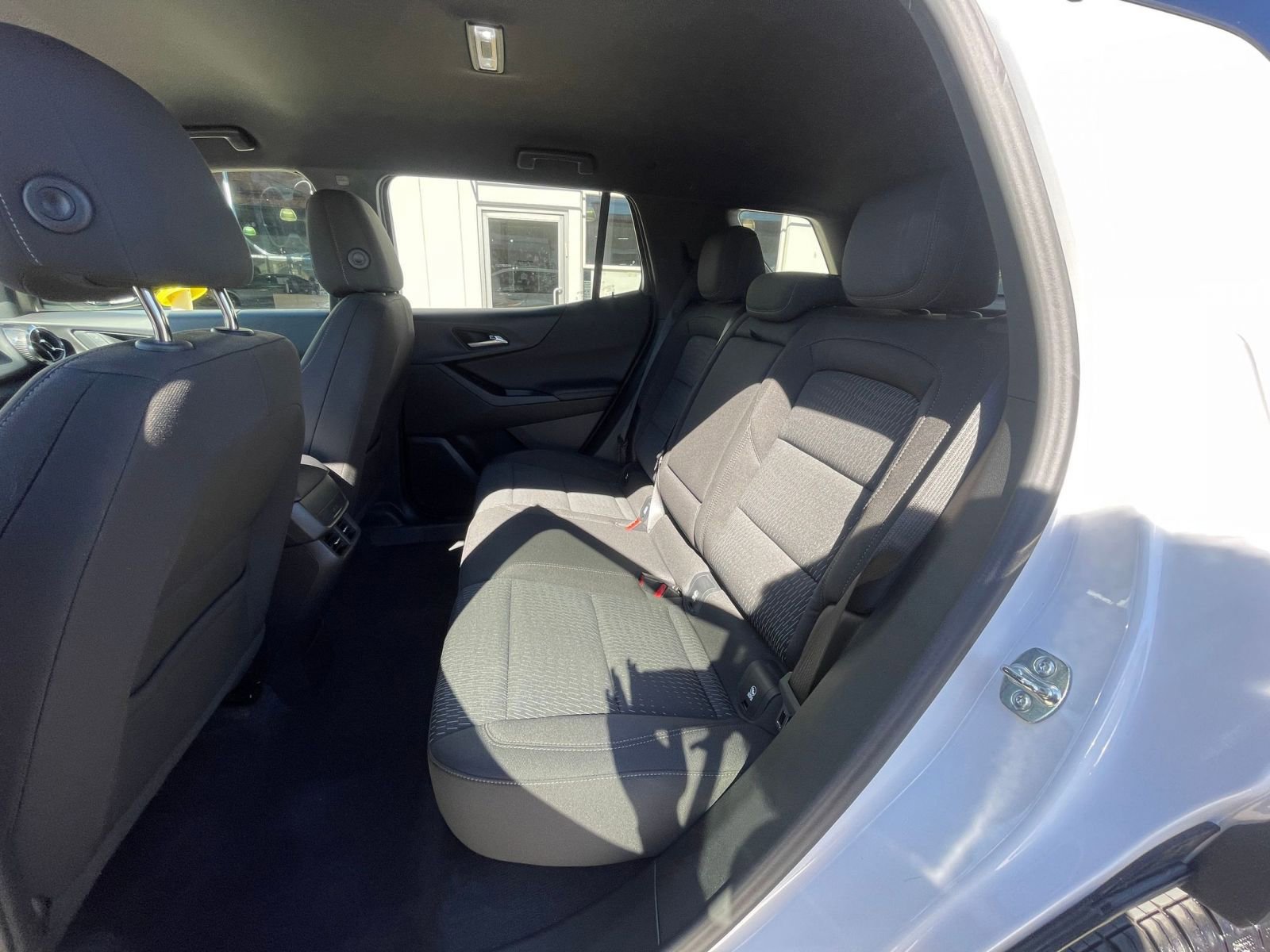 Used 2025 Chevrolet Equinox LT image 25