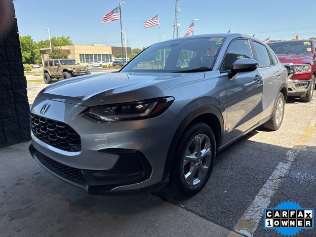 Used 2025 Honda HR-V LX image 1
