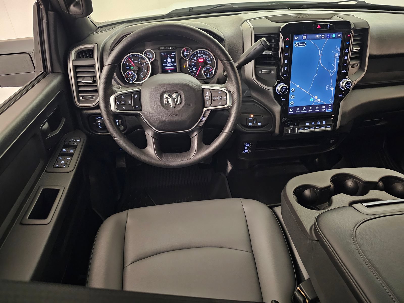New 2026 RAM 3500 Tradesman AWD/4WD image 7