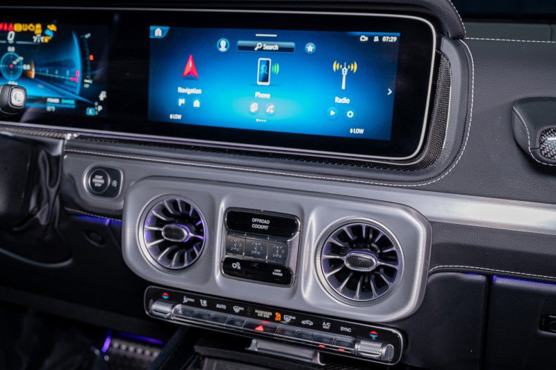 Certified 2025 Mercedes-Benz G 63 AMG 4MATIC image 17
