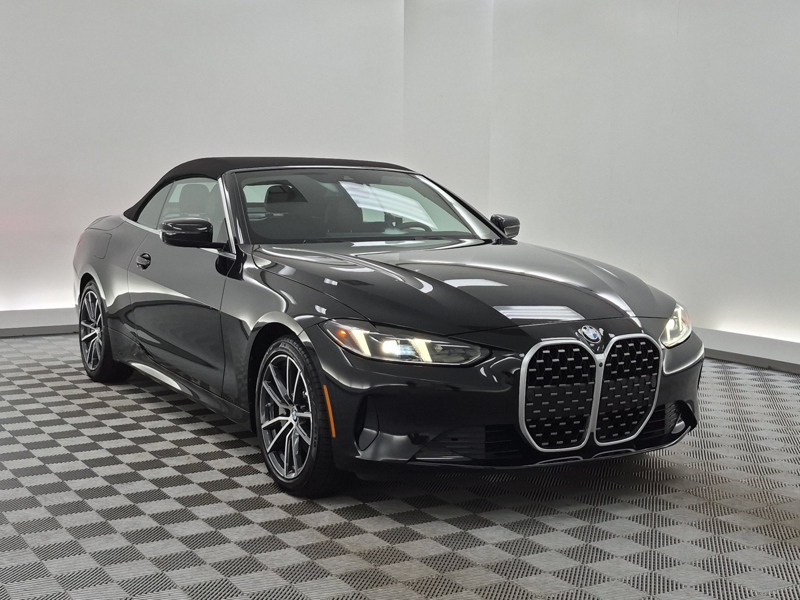 Used 2026 BMW 430i xDrive Convertible w/ Premium Package AWD/4WD image 7