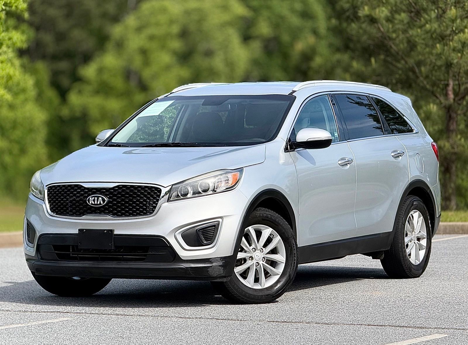 Used 2017 Kia Sorento LX FWD image 8