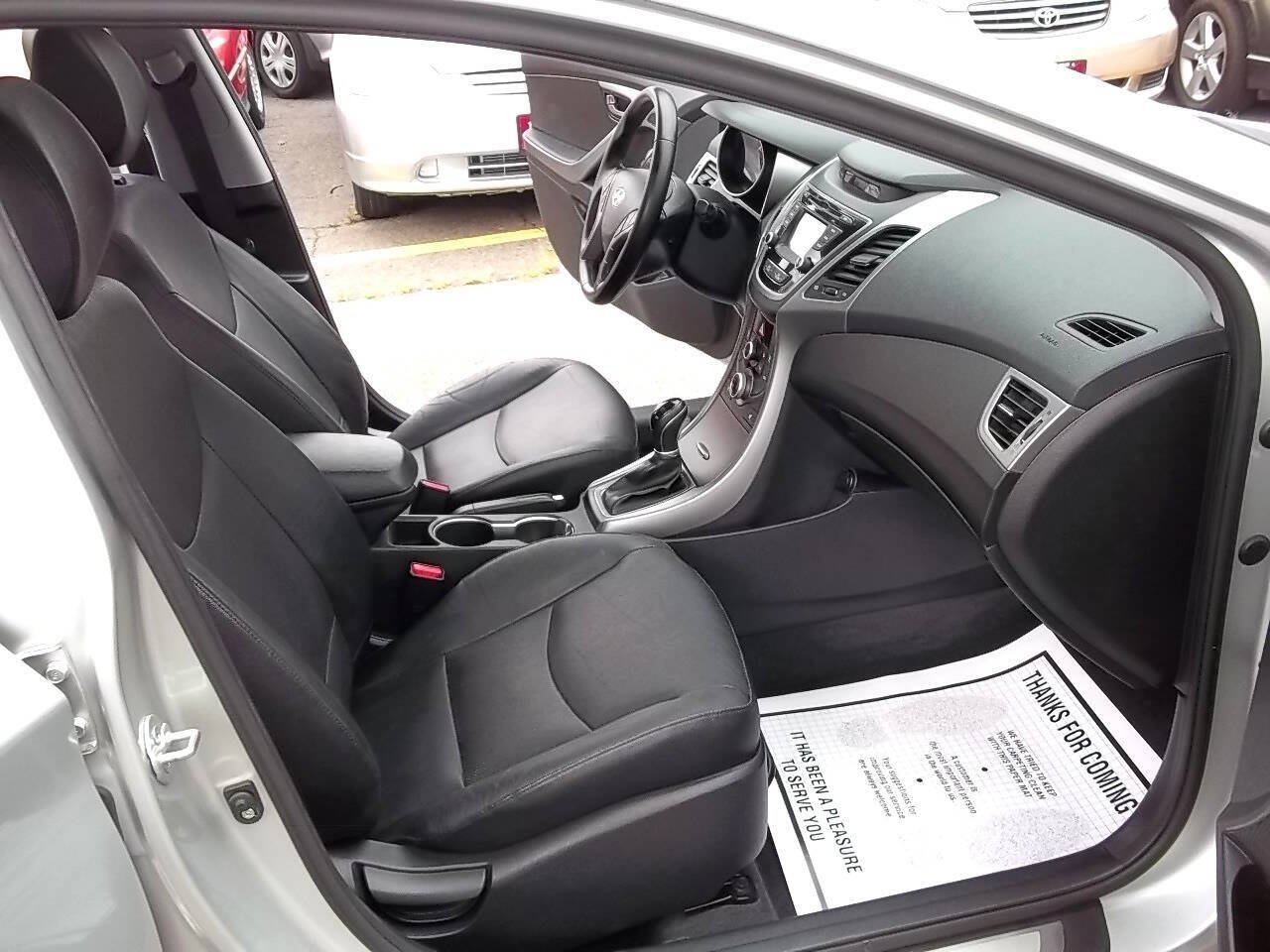 Used 2014 Hyundai Elantra Sport FWD image 11