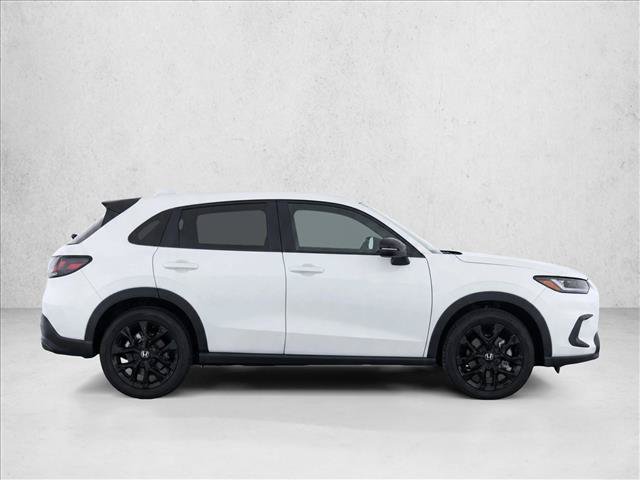 Used 2025 Honda HR-V Sport image 8