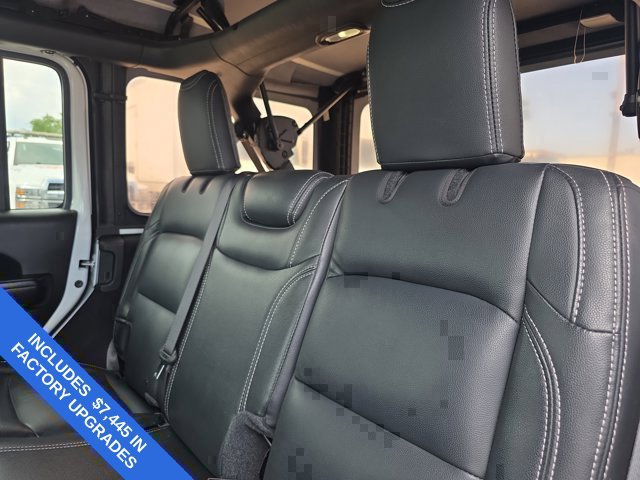 Used 2021 Jeep Wrangler Unlimited Sport AWD/4WD image 17