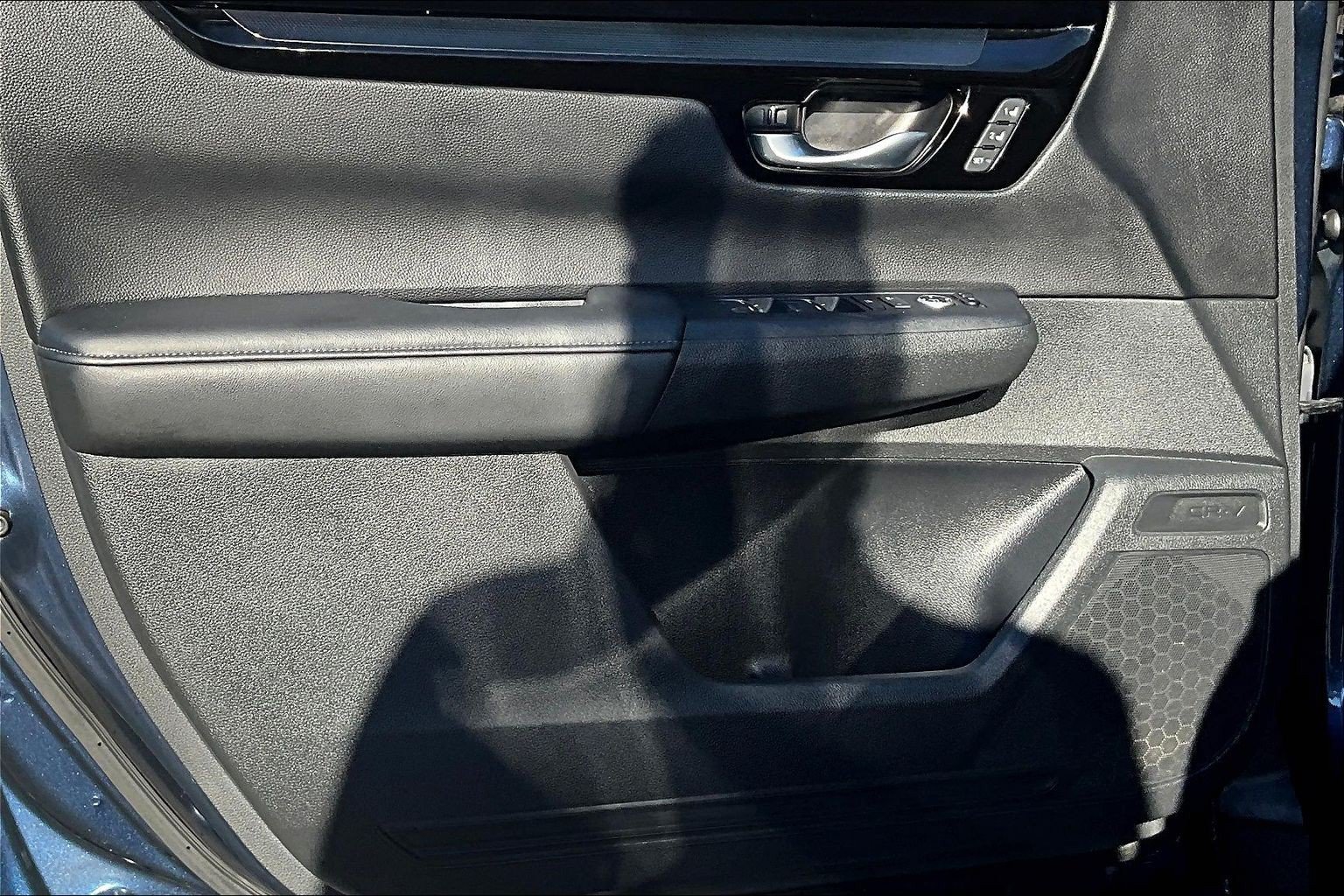Used 2024 Honda CR-V EX-L image 18