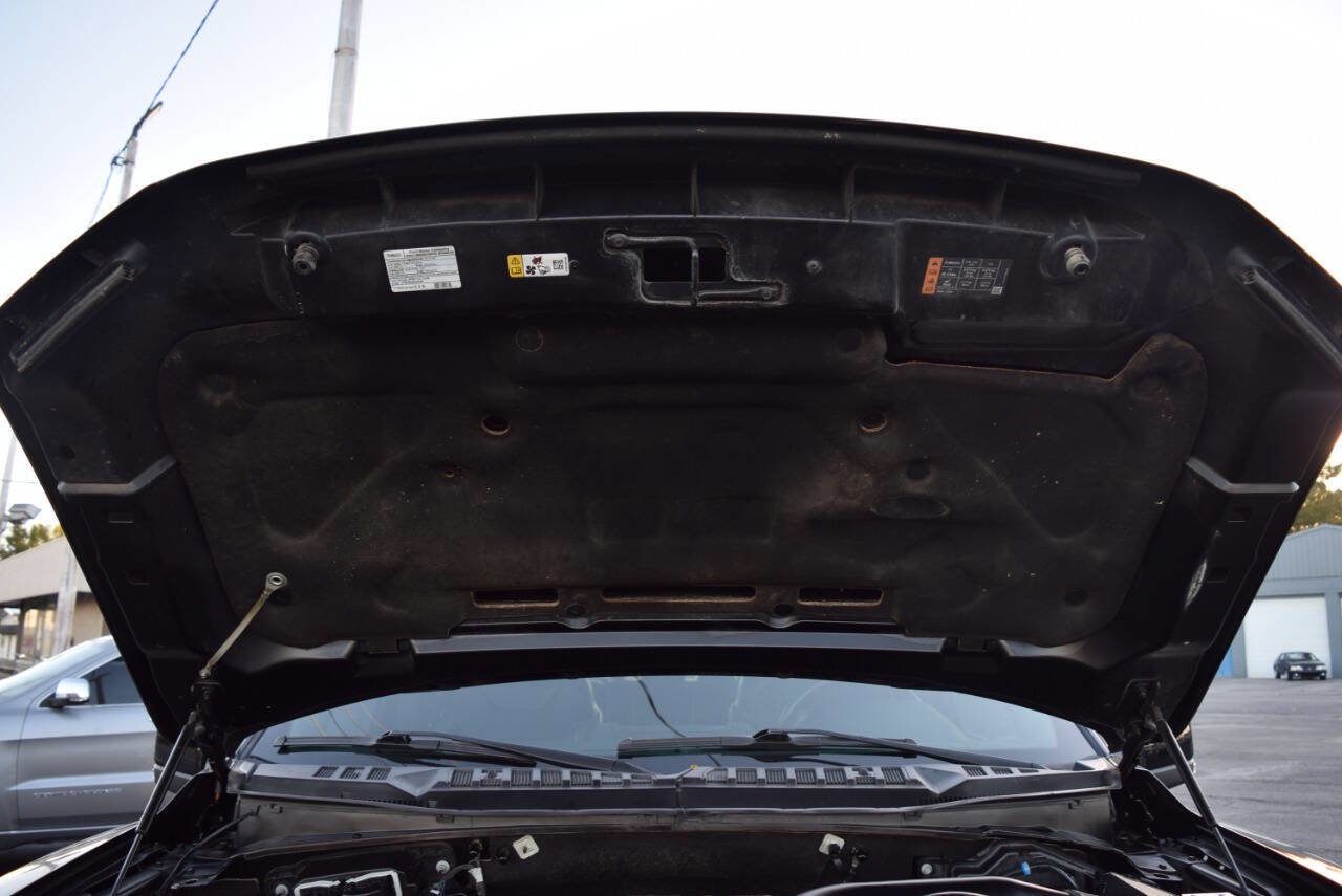 Used 2018 Ford F150 Raptor w/ Equipment Group 802A Luxury image 88