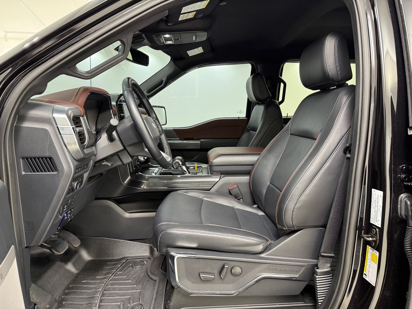 Used 2022 Ford F150 Lariat AWD/4WD image 22