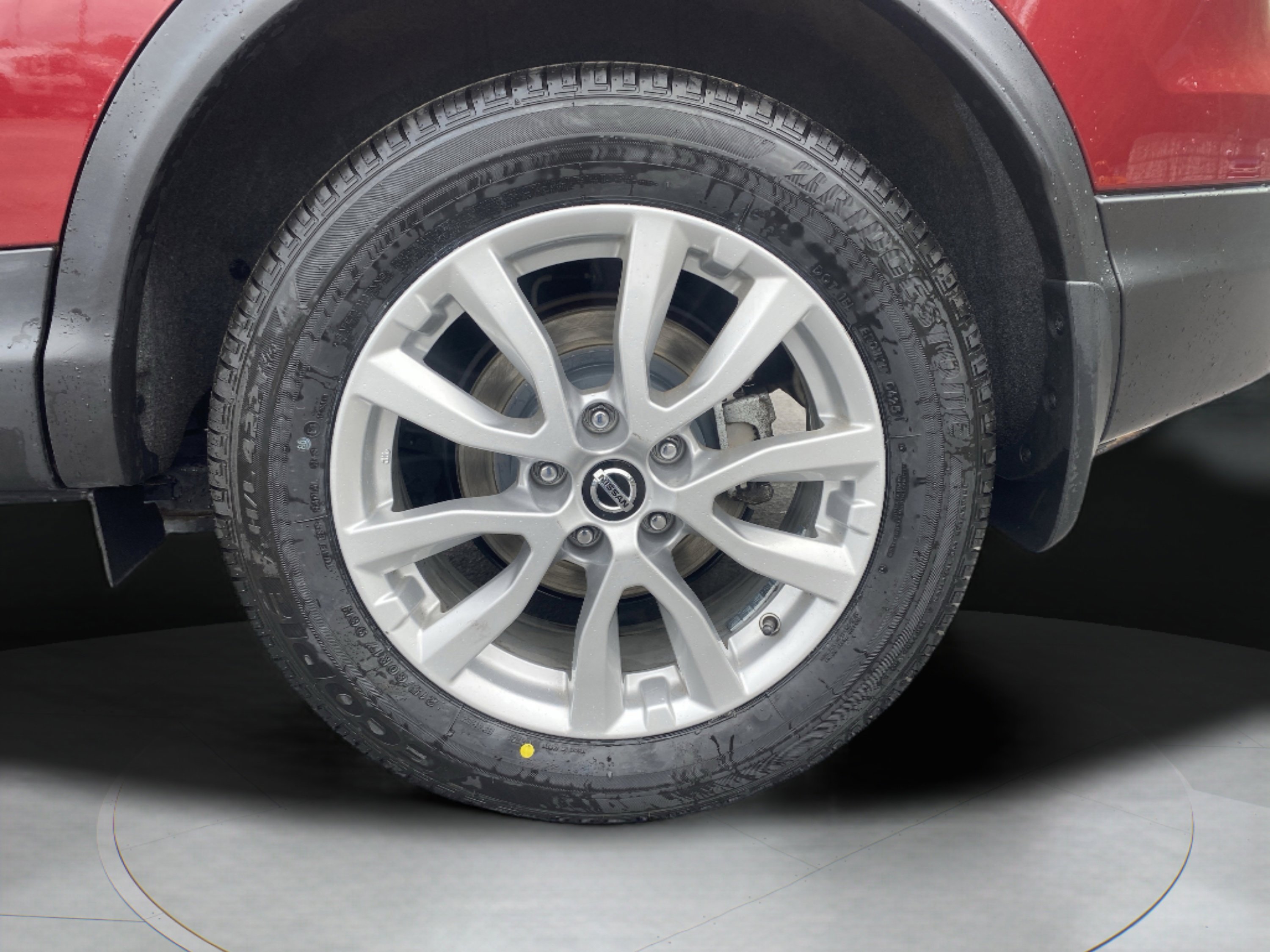 Used 2022 Nissan Rogue Sport S image 9