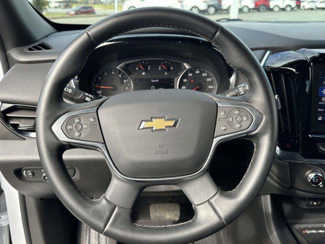 Used 2023 Chevrolet Traverse LT image 28