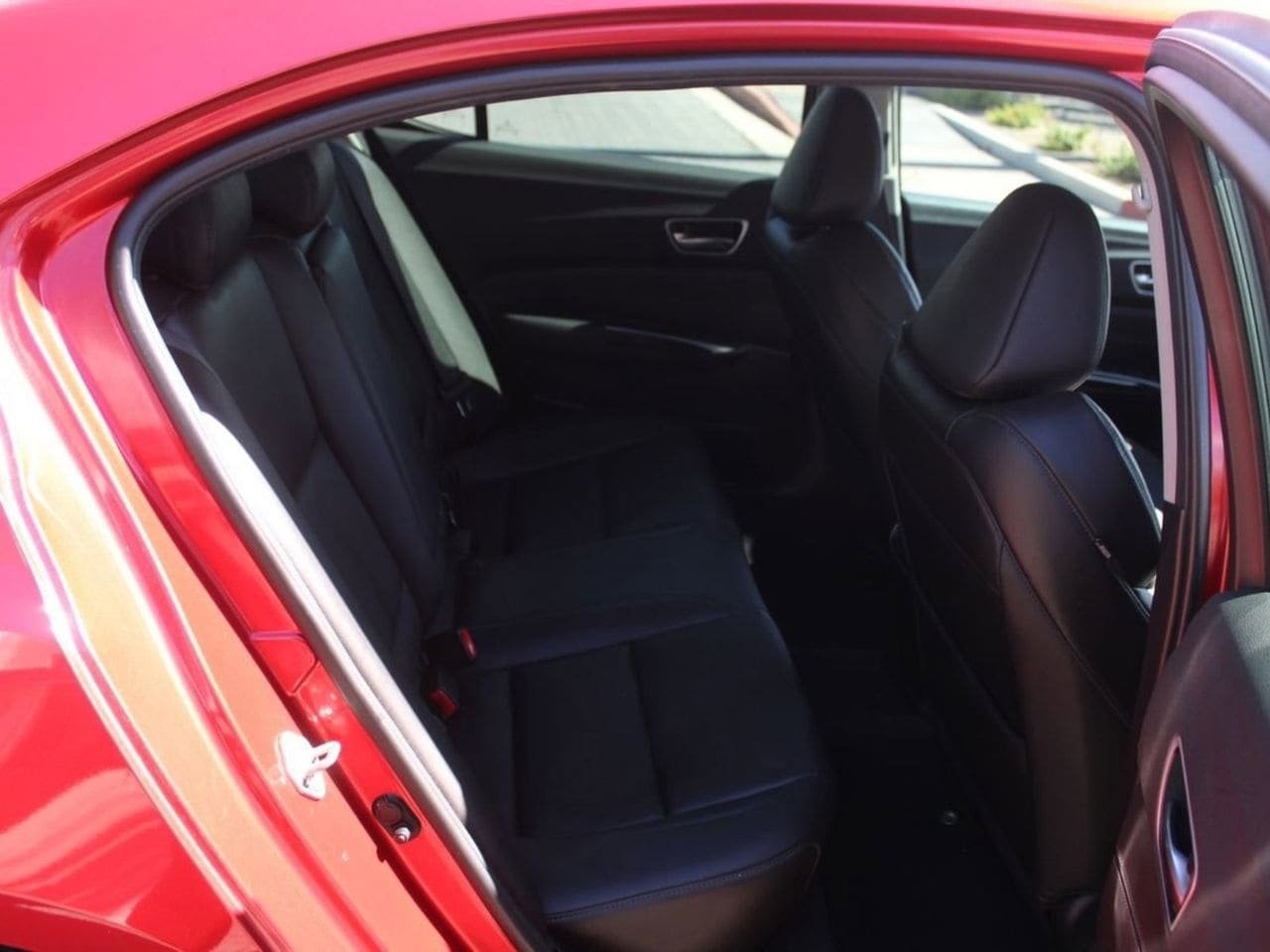 Used 2020 Acura TLX FWD image 11