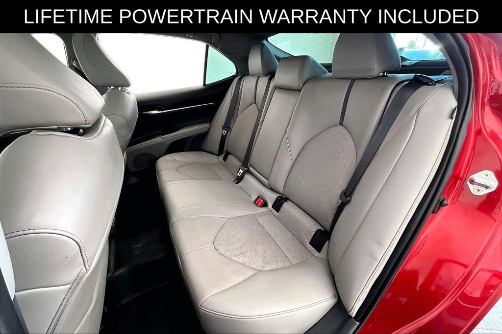 Used 2022 Toyota Camry XSE FWD image 34
