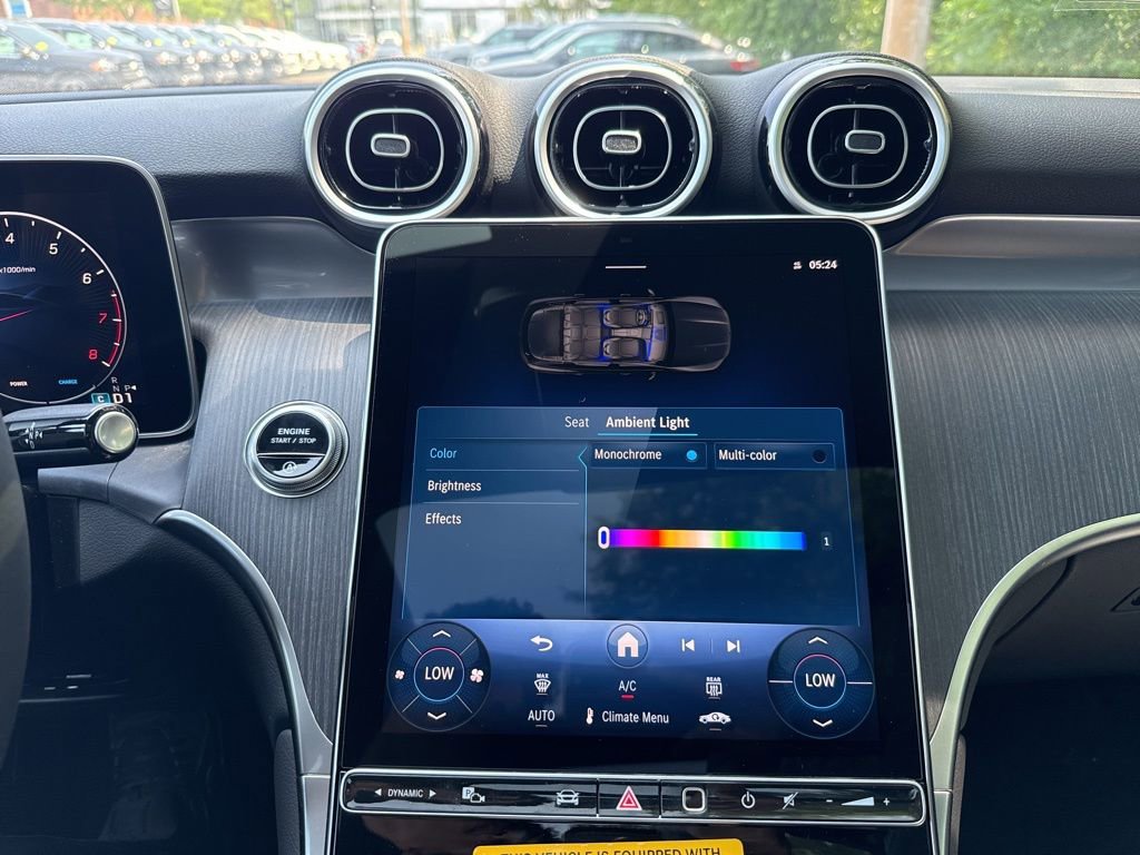 New 2025 Mercedes-Benz GLC 300 4MATIC image 37