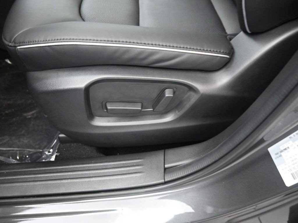 Used 2025 MAZDA CX-5 AWD 2.5 S w/ Select Package image 14
