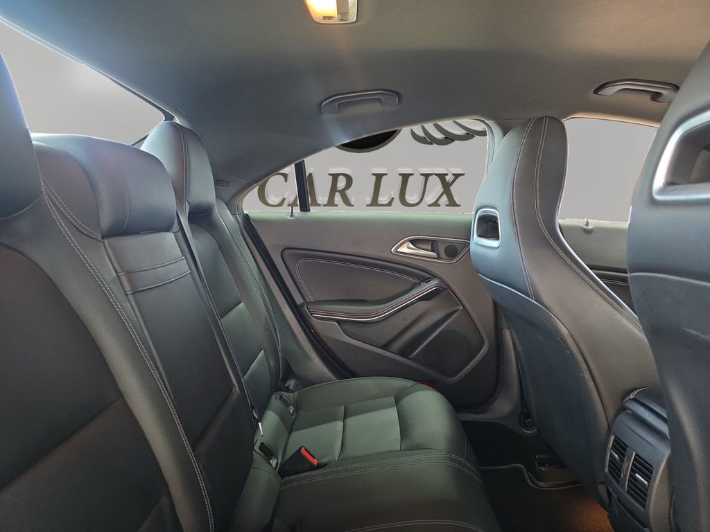 Used 2019 Mercedes-Benz CLA 250 image 17