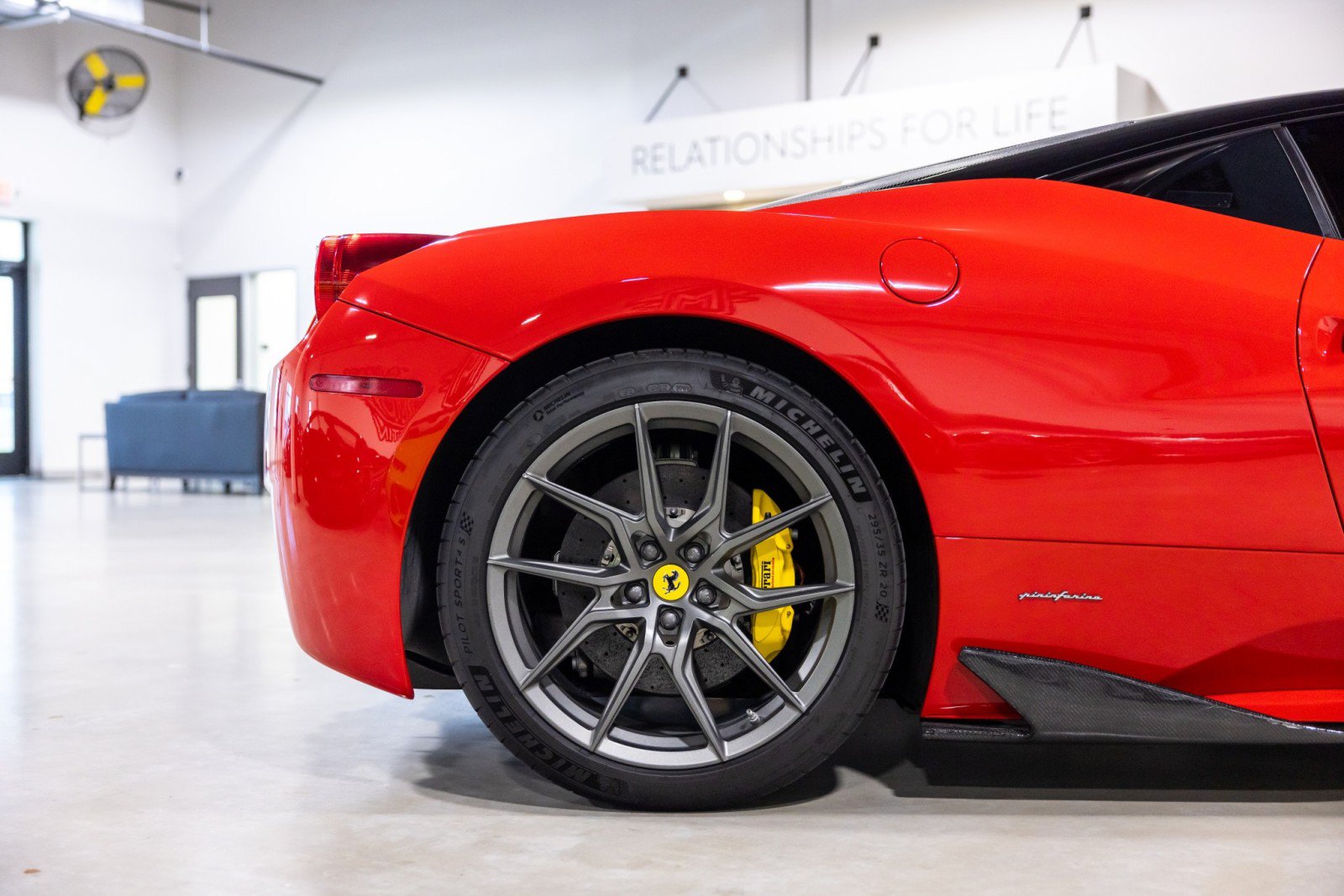 Used 2012 Ferrari 458 Italia Coupe RWD image 24