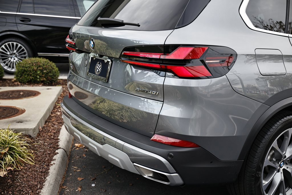 Used 2025 BMW X5 sDrive40i w/ Climate Comfort Package image 10