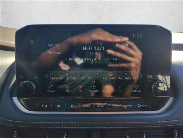 Used 2021 Nissan Rogue Platinum image 14