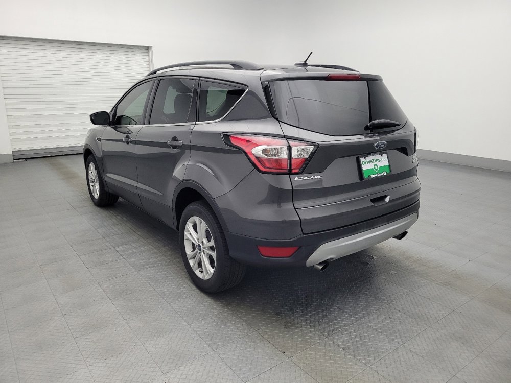 Used 2018 Ford Escape SE image 5