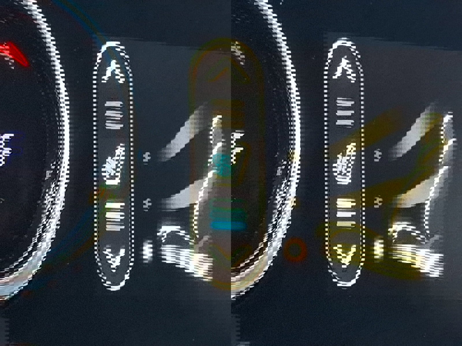 Used 2022 Genesis GV70 3.5T Sport w/ Sport Prestige Package image 27