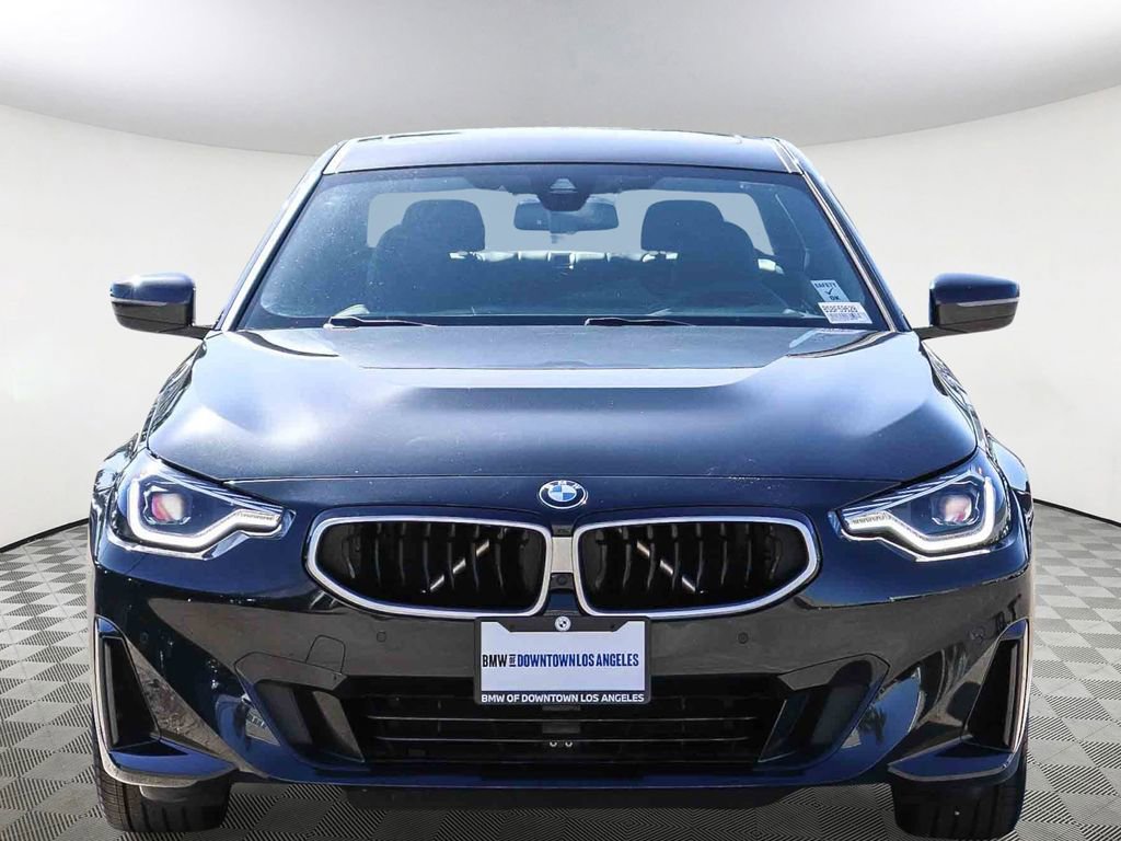 Used 2025 BMW 230i 230i w/ Premium Package image 2