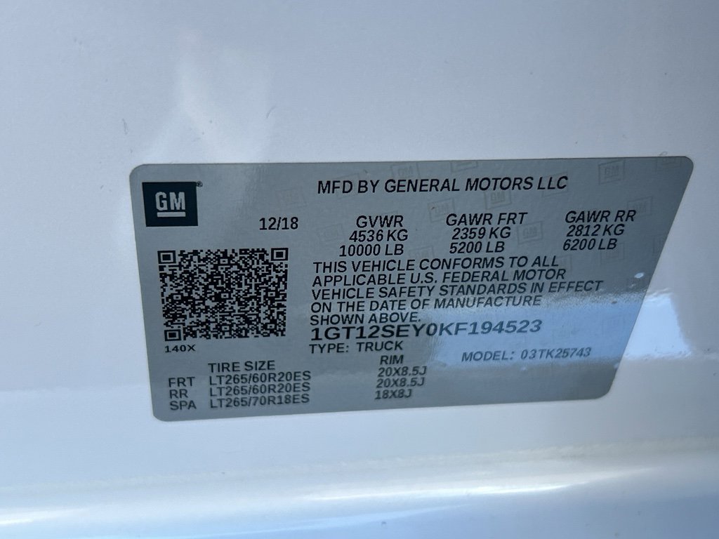 Used 2019 GMC Sierra 2500 Denali w/ Duramax Plus Package AWD/4WD image 32