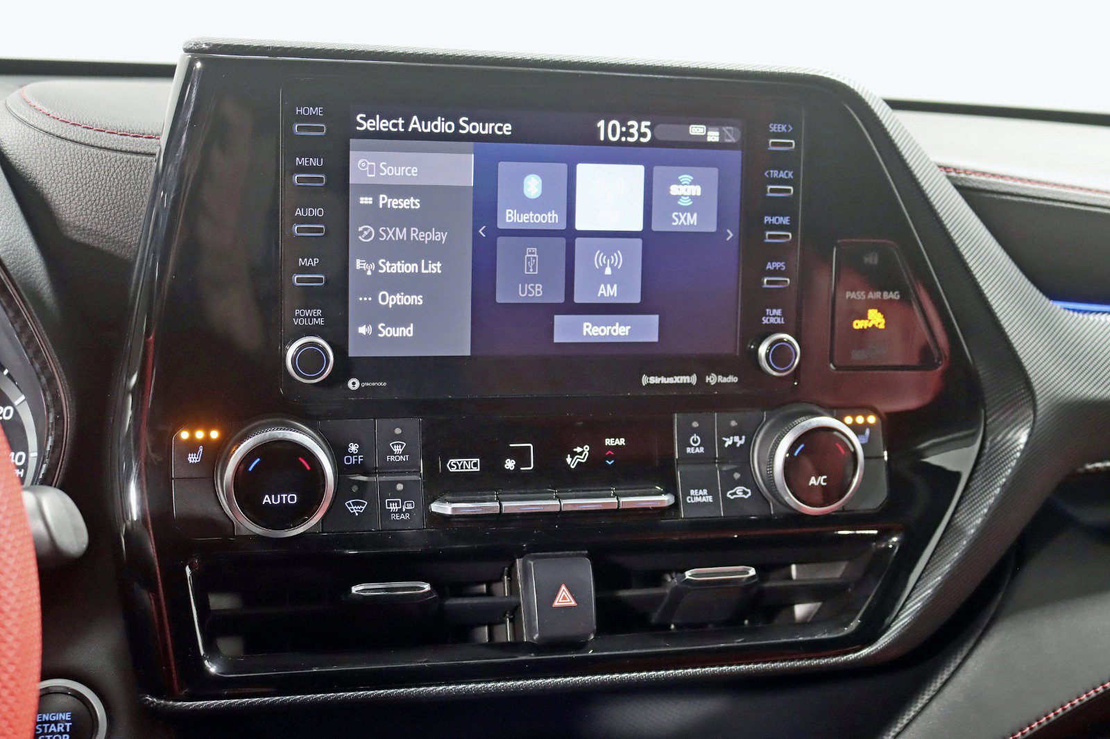 Used 2021 Toyota Highlander XSE AWD/4WD image 21
