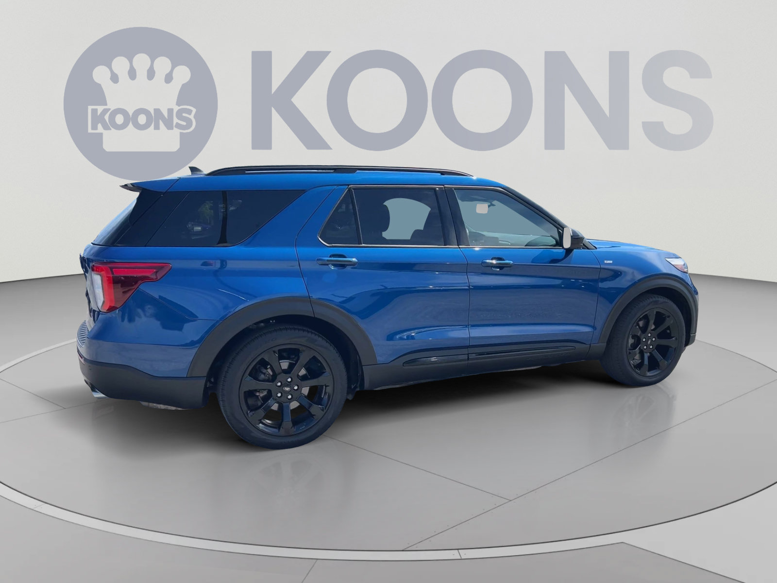 Used 2023 Ford Explorer ST-Line w/ Class IV Trailer Tow Package RWD image 12