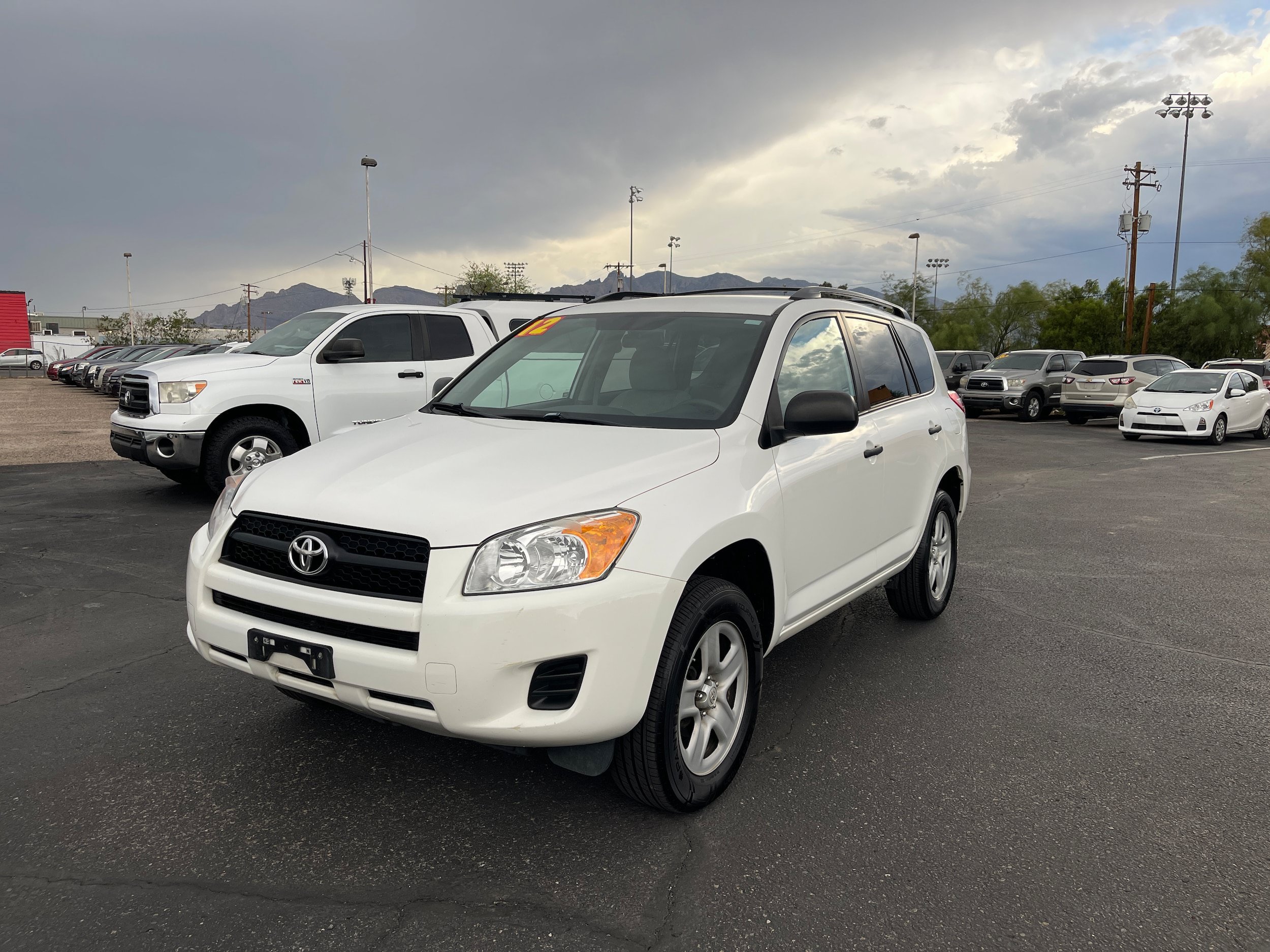 Used 2012 Toyota RAV4 FWD w/ Value Pkg image 1