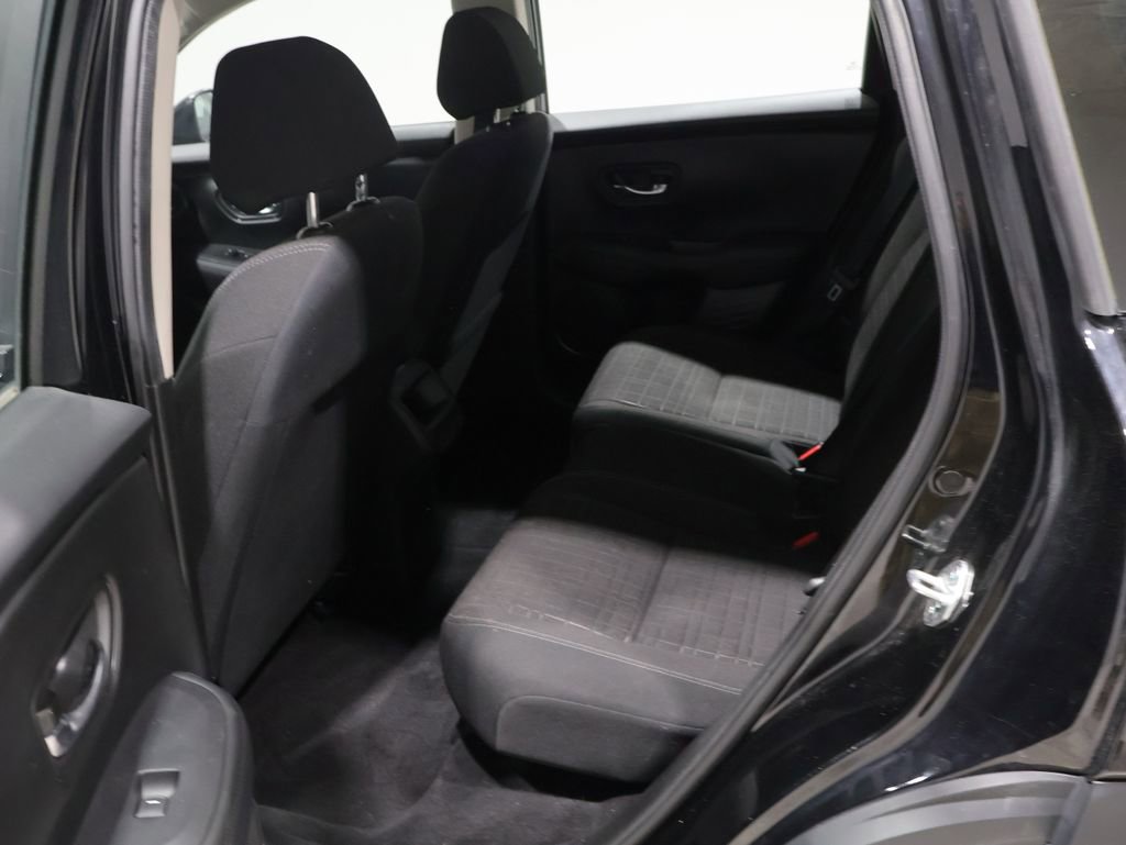 Used 2023 Honda HR-V LX image 18