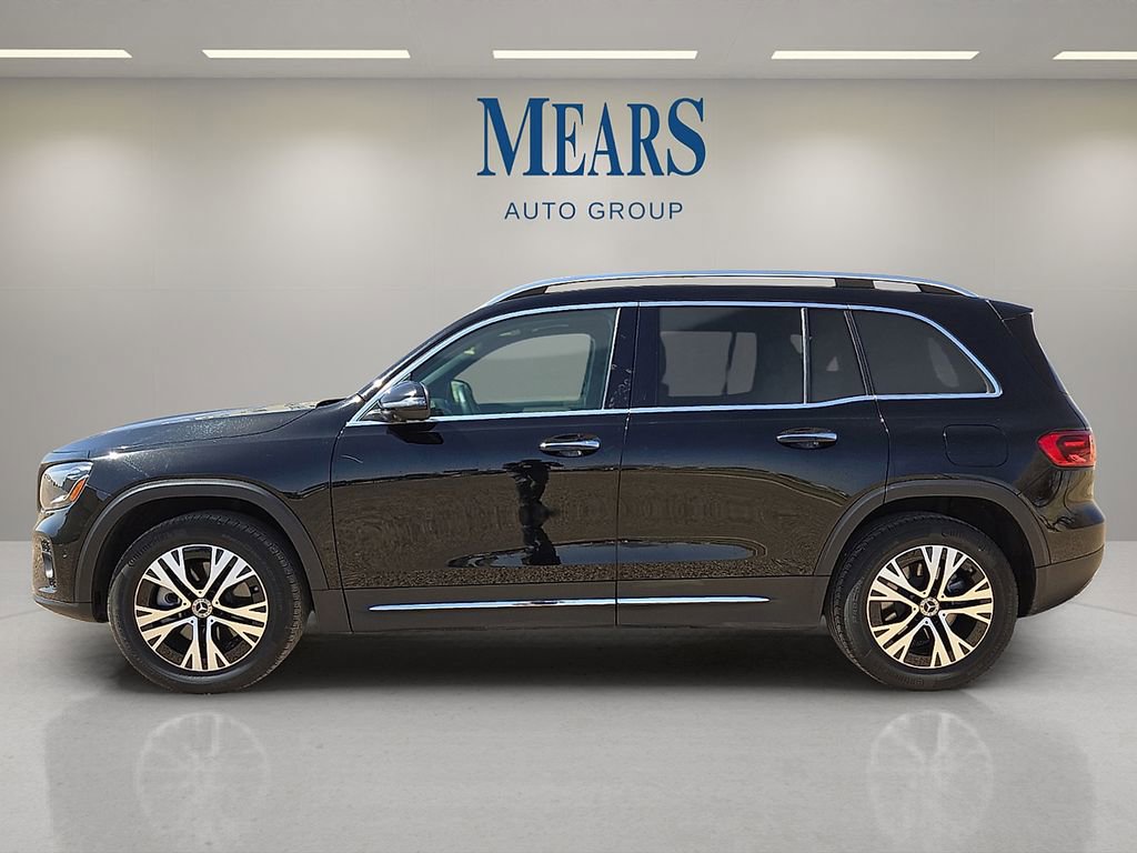 Used 2025 Mercedes-Benz GLB 250 image 2