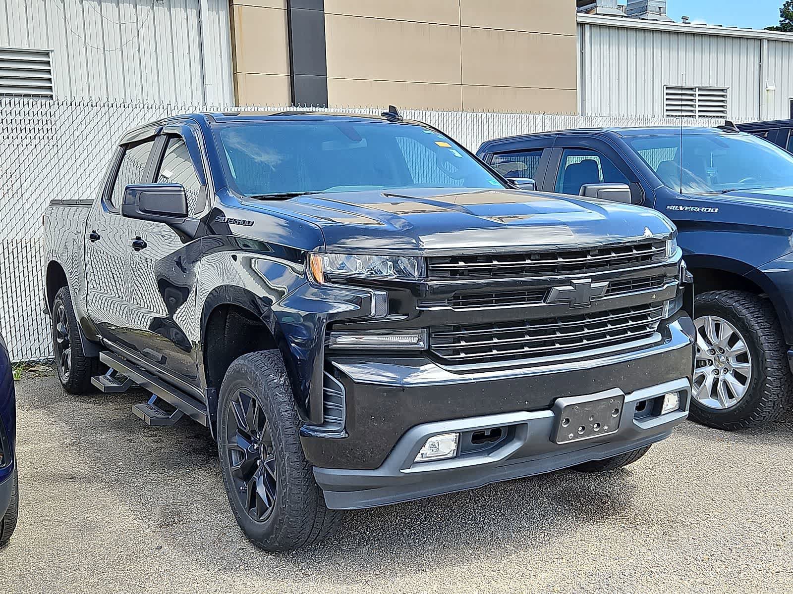 Used 2019 Chevrolet Silverado 1500 RST w/ All-Star Edition RWD image 2