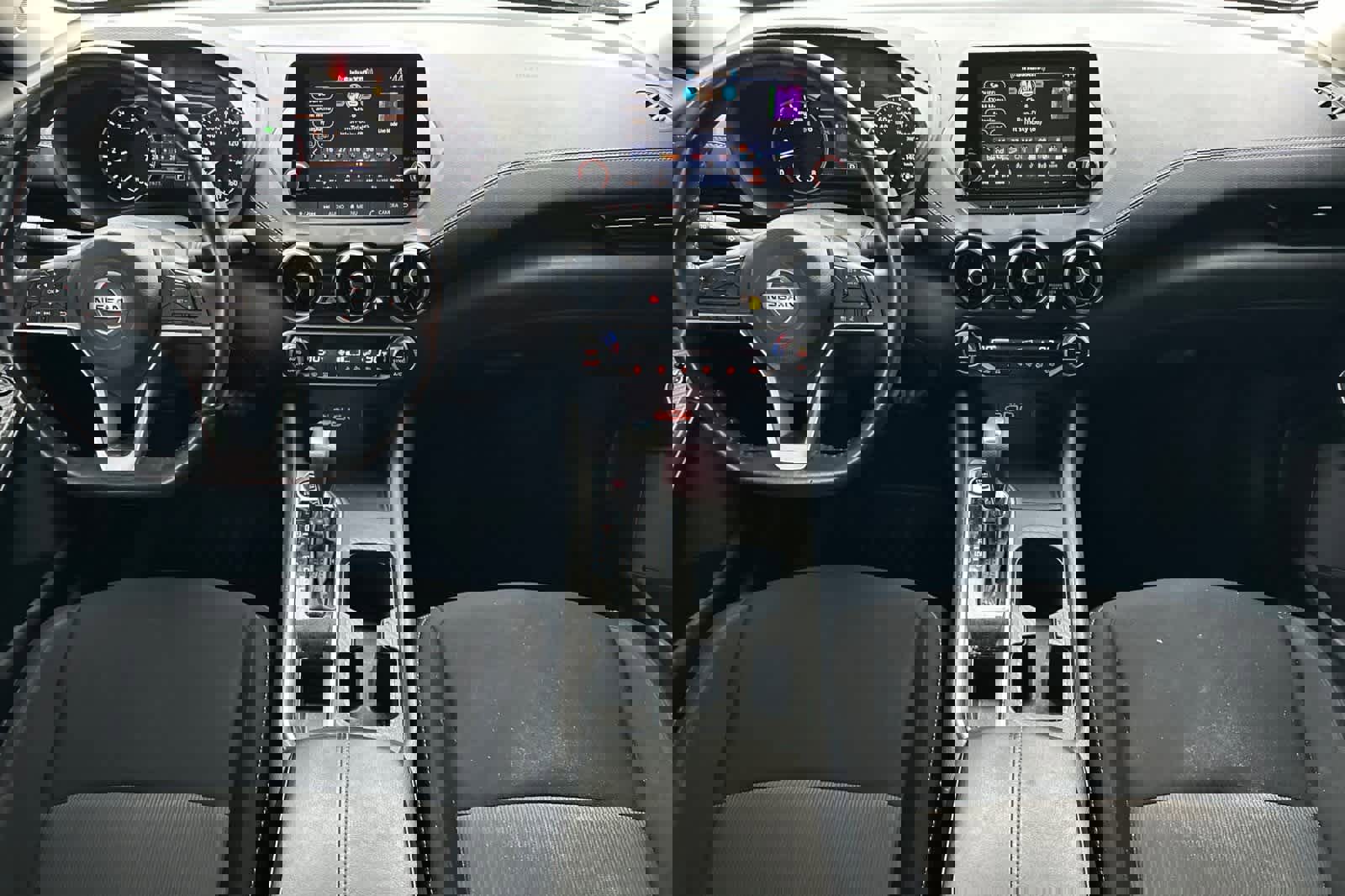 Used 2020 Nissan Sentra SV image 4