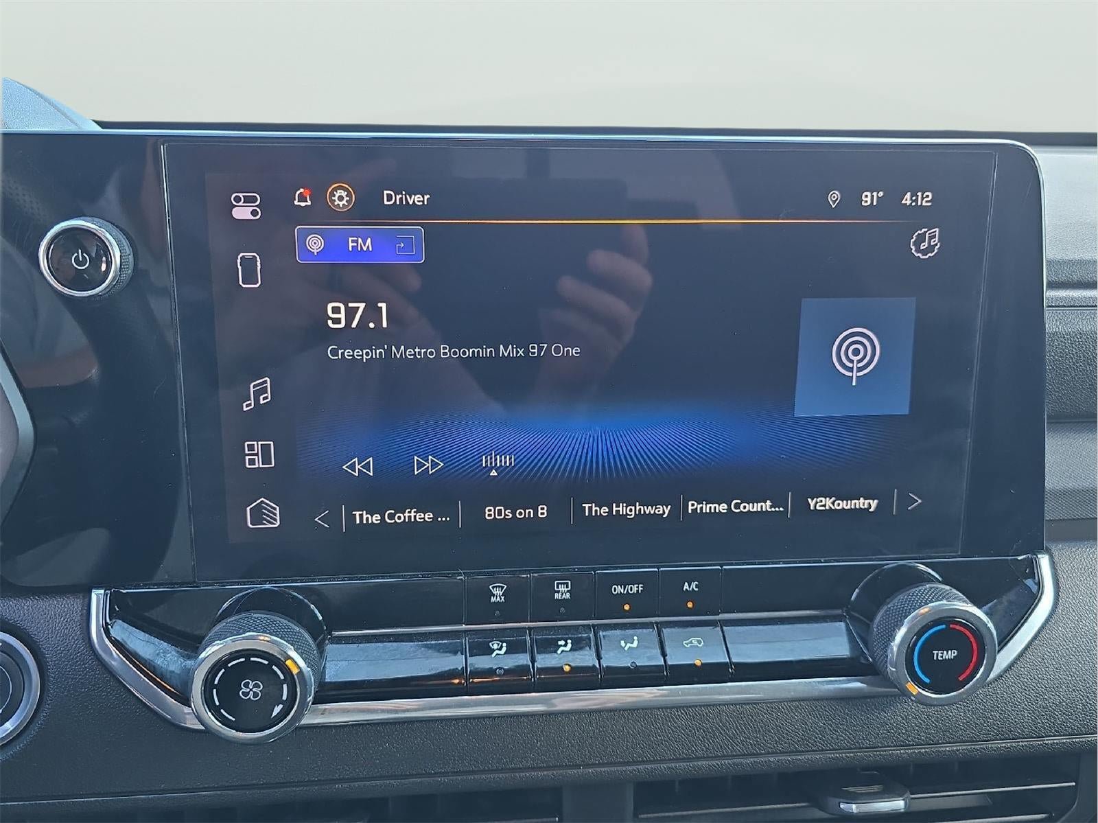 Used 2024 Chevrolet Colorado Trail Boss w/ Technology Package AWD/4WD image 15